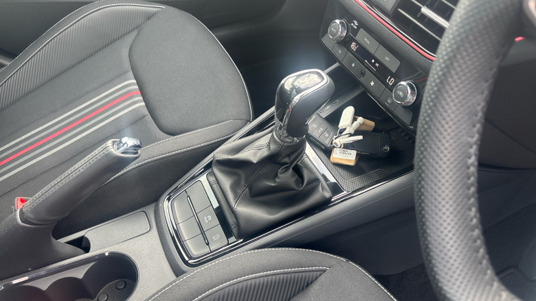 Skoda Kamiq 1.5 TSI Monte Carlo 5dr DSG Petrol Hatchback